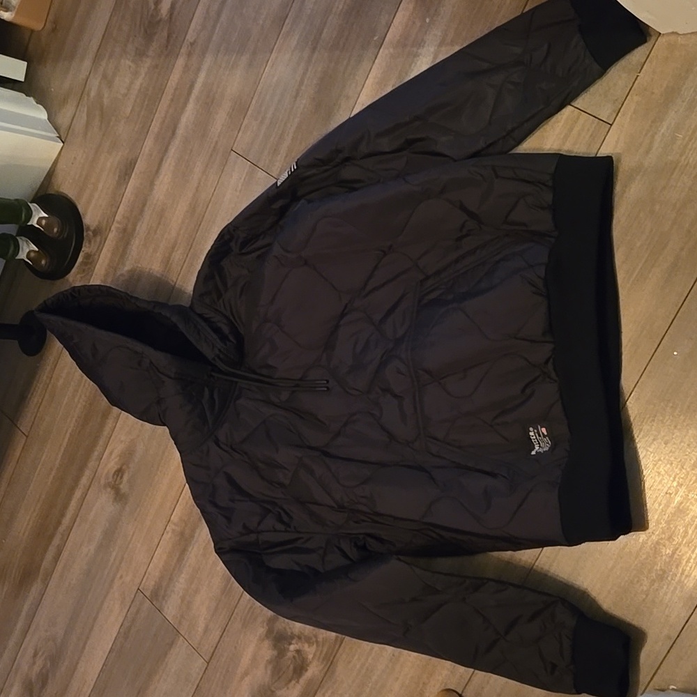 NWT Black Howitzer Mens Med. Packable Hoodie